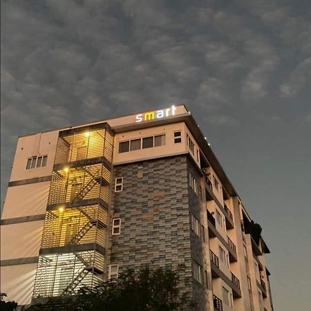 Smart Condominium Bldg, Cagayan De Oro City Dış mekan fotoğraf
